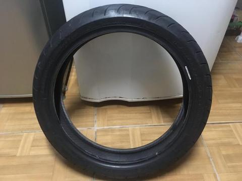 Pneu 120/70 Bridgestone