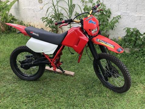 Xr200r - 2001