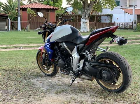 CB 1000 2015 (Tricolor) Apenas 8.000km - 2015