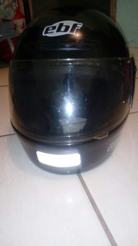 Vendo capacete para dia a dia