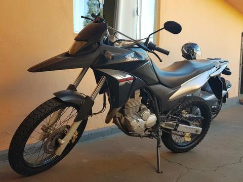 Moto HONDA XRE 300 - 2014