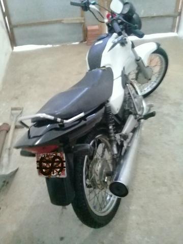 Vendo Titan Cg125 2001atrasada - 2001