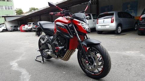 Moto CB 650F - 2019