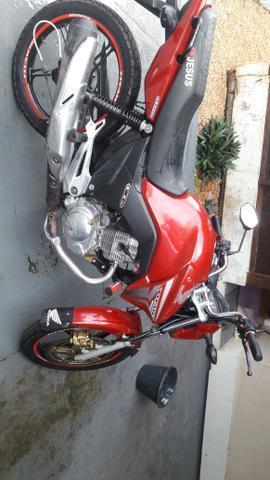 Vendo Moto Titan 2013/2014 - 2014