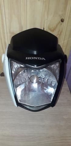 Vendo farol da 160 100$ não abaixo o preço