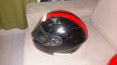 1 capacete Zeus n°54 e 1 capacete Bieffe Racing n°56