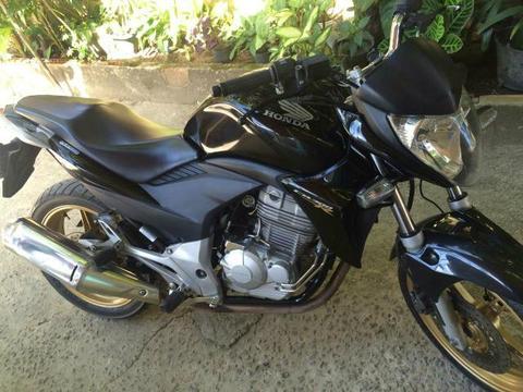 Cb 300 - 2015