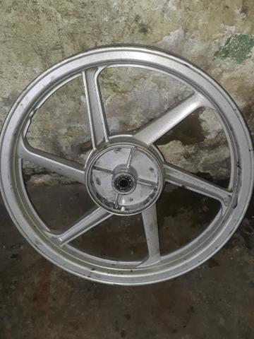 Vendo roda traseira 125 ou 150