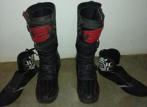 Bota pra trilha/motocross