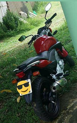 Troco # somente carro # Cb 300 - 2011