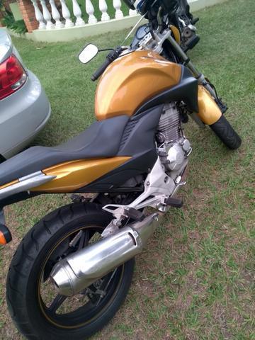 Cb 300 - 2010