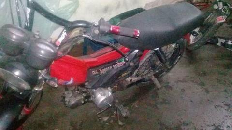 Vendo 50tinha, toda boa. moto da 75 - 2012