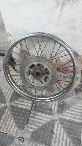 Roda de Yamaha factor com disco dianteira