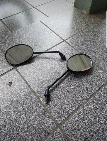 Retrovisor xre sem marca de uso