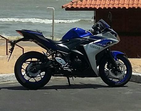 Yamaha R3 - 2016