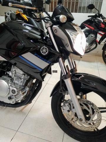 Yamaha fazer 250 ys 2014 baixa quilometragem a/c moto menor valor $9.490 - 2014