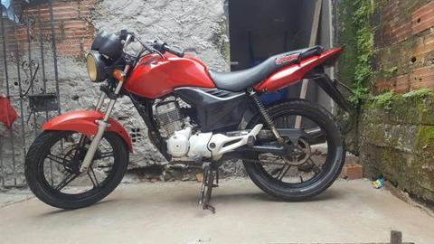 Vendo moto fan 150 - 2010