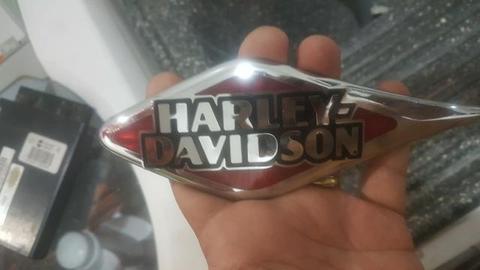 Emblema do tanque Harley Davidson Softail Heritage Flstc