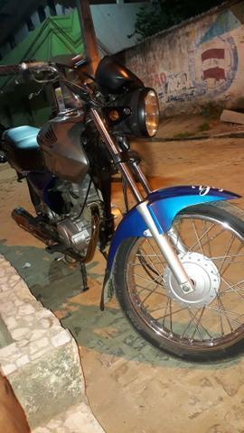 Titan 150 toda em dias 5,800 - 2008