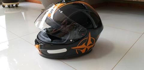 Capacete Helt Star Preto com Laranja