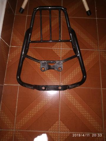 Suporte de baú pra moto