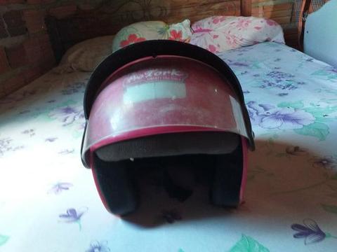 Capacete feminino