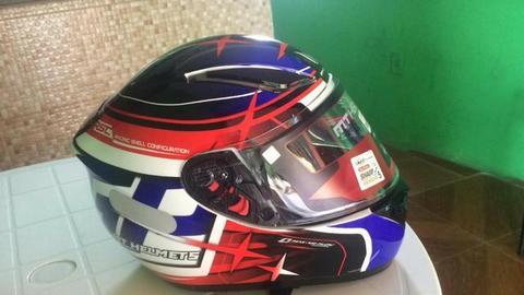 Capacete MT