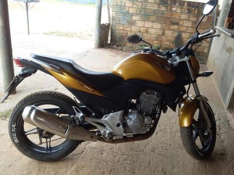 Honda Cb - 2010