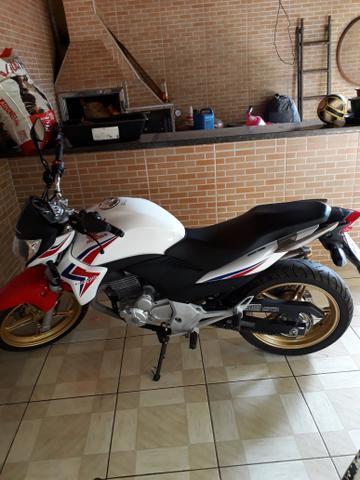 11.200 cb300 - 2015