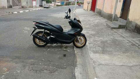 Honda pcx dlx 2015 - 2015