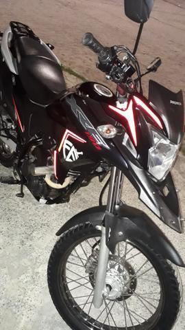 Vendo moto xre 190 - 2016