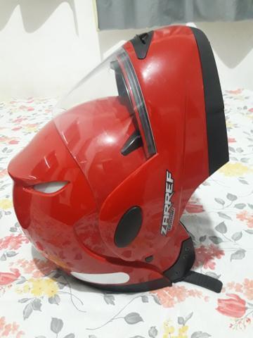 Capacete semi novo