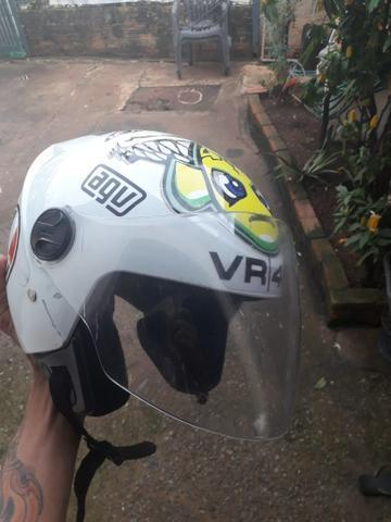 Capacete Pro Tork adesivado agv