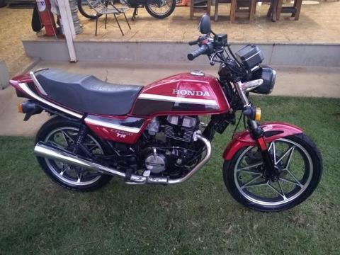 Honda Cb Tr 450cc 1988 Vermelha Metálica Raridade!! - 1988