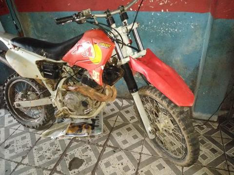 Moto - 2001