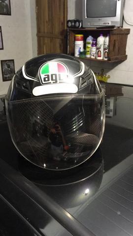 Capacete AVG aberto