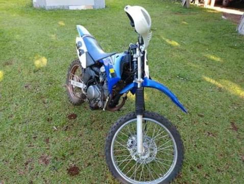 Motocicleta Yamaha - 2008