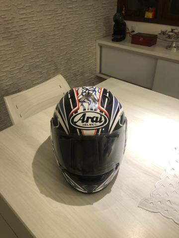 Torro capacete Arai