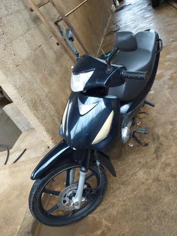 Vendo ou troco por 150 carburada - 2010