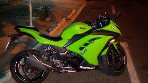 Kawasaki Ninja 300R Verde 2014 - 2014