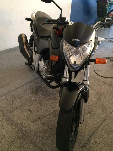 Cb 300 2010 2011 - 2011
