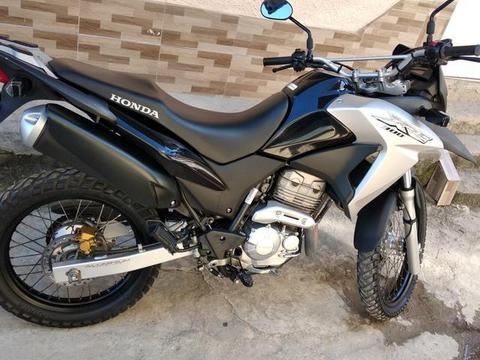 Xre 2018 pura toda quitada e com IPVA 2019 pago apenas 9.700km - 2018