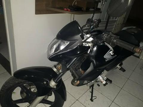 Cb300 2010 - 2010