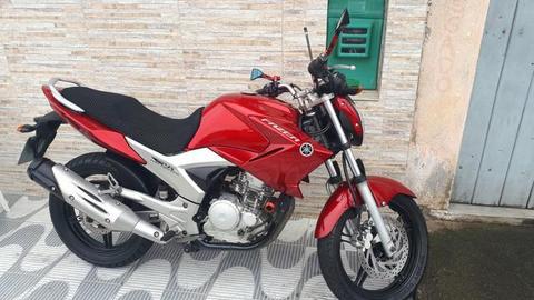 Yamaha fazer 250 2011/2012 (km baixo) - 2012