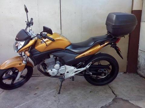 Cb 300 - 2010