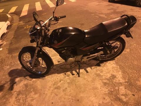 YBR 3.000 mil , moto ótima doc em dia segundo dono !! - 2005