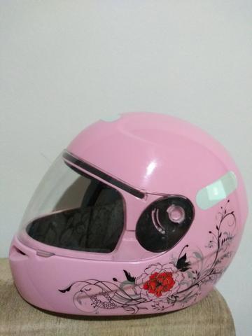Capacete lindo Fly apenas 39,99
