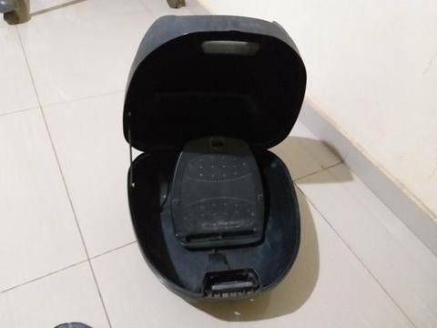 Baú de moto