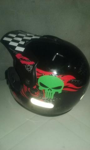 Vendo ou troco por celular