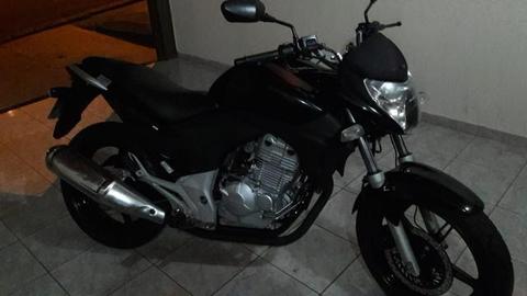 Cb 300 2011 - 2011